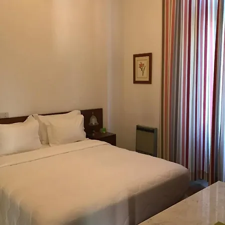 Hotel Inatel Entre-os-rios Portela (Porto)