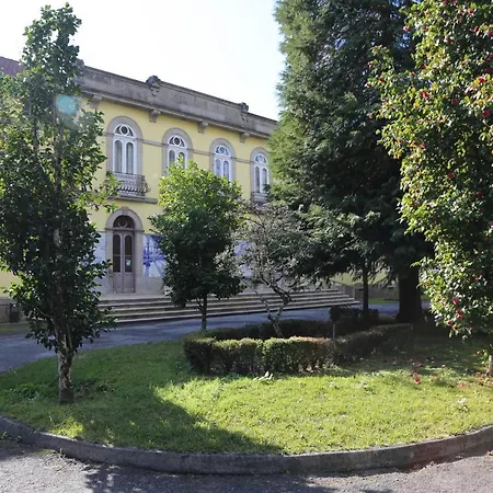 Inatel Entre-os-rios Hotel Portela (Porto)