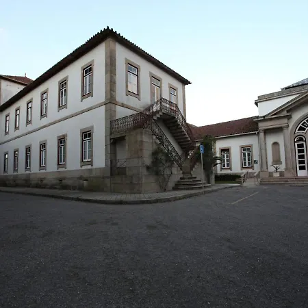 Inatel Entre-os-rios 3* Portela (Porto)