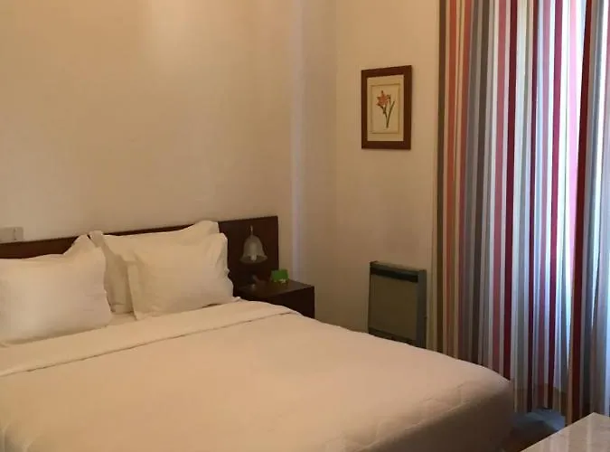 Hotel Inatel Entre-os-rios Portela (Porto)