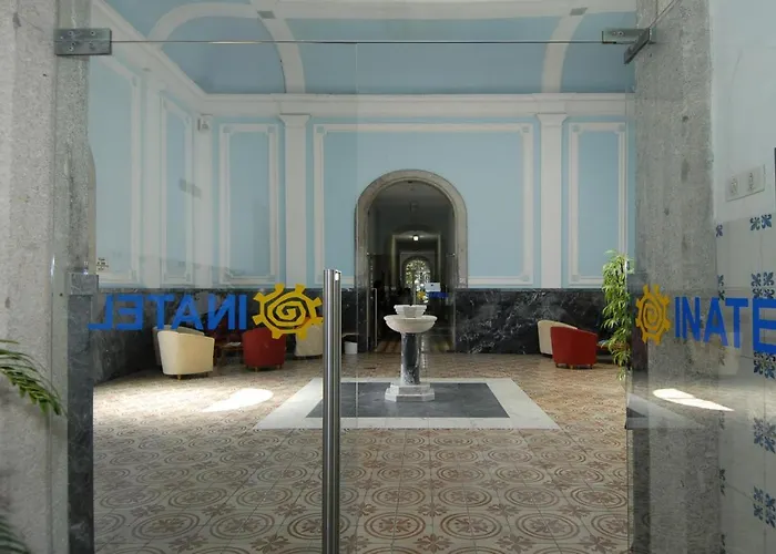 Inatel Entre-os-rios 3* Portela (Porto)